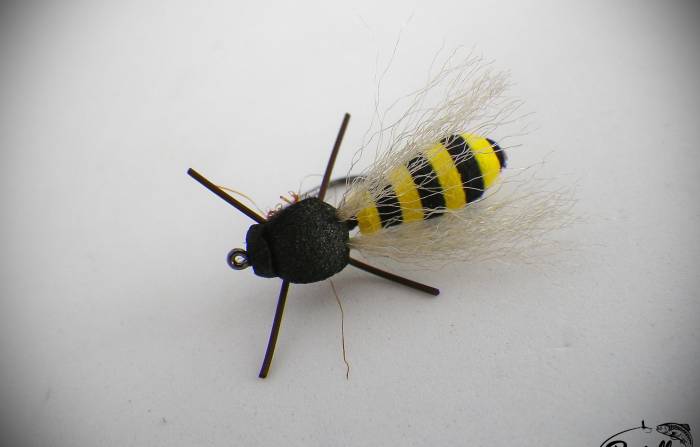 Polifoam Wasp Fly
